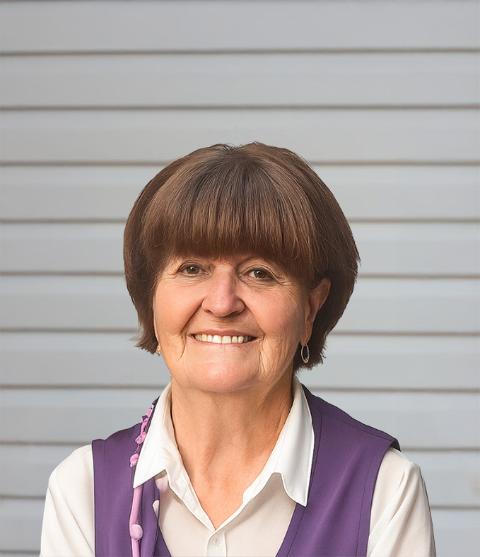 Mende_Nazer_2_BARONNE-Caroline-Cox